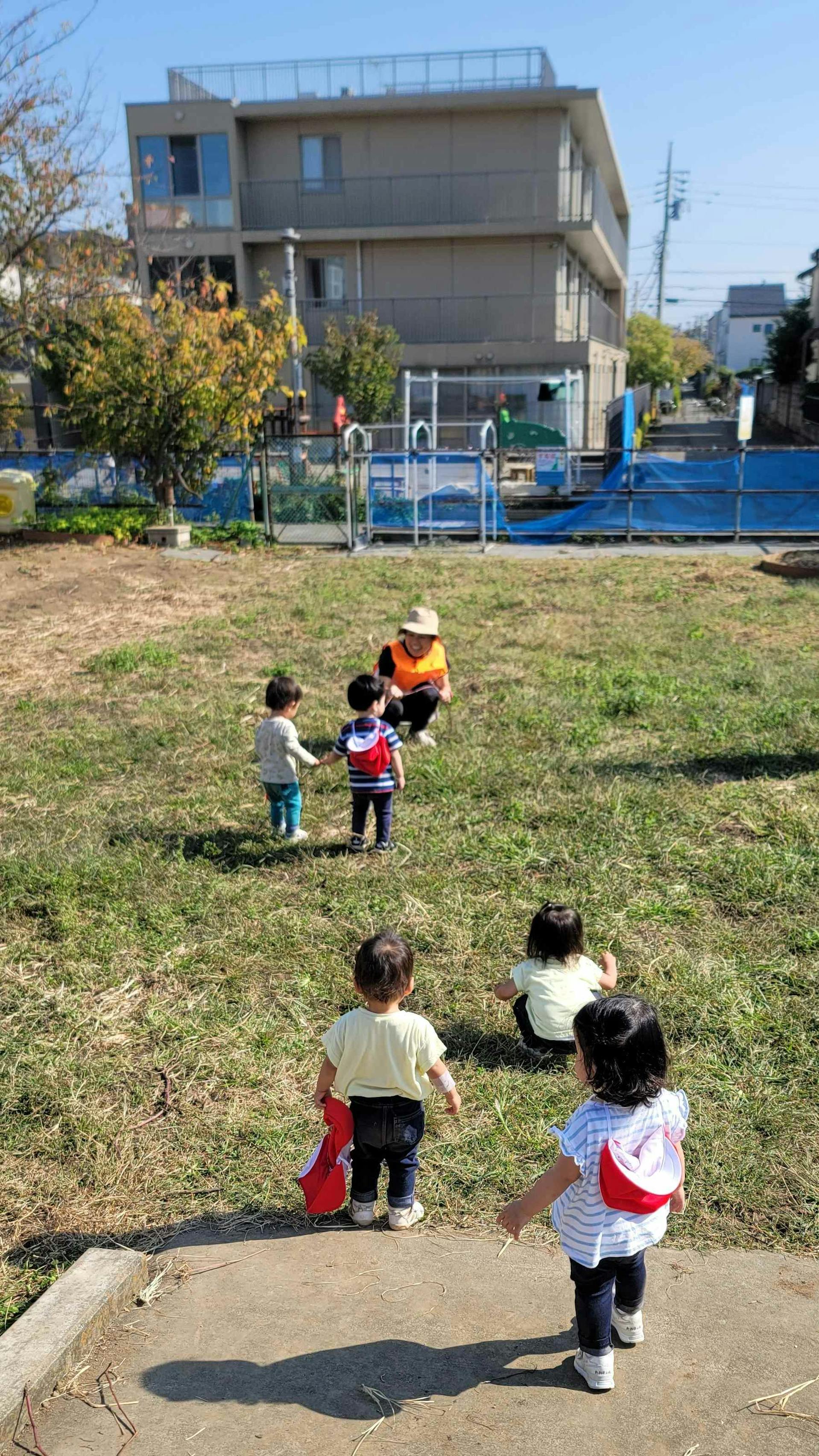 松林保育園のロゴ