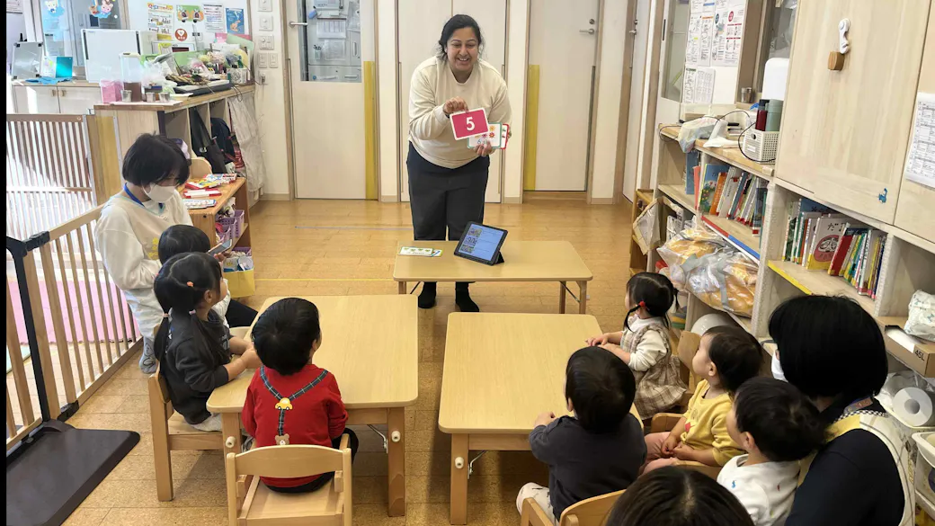 専任講師による。体操・英語