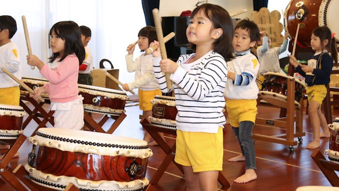 日本の伝統文化を学ぶ和太鼓教室
