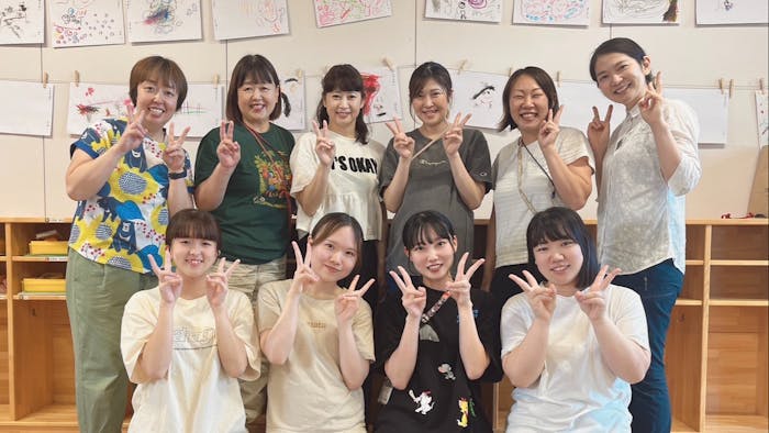 なかよし、笑いが絶えない、助け合う、家族のような仲間！