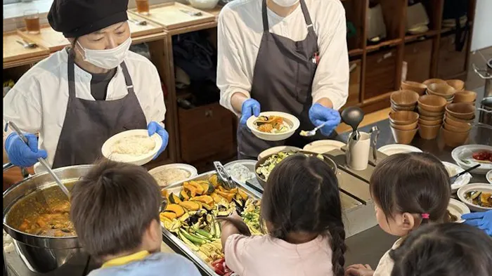 子どもたちと一緒に食の楽しさを広げられる
