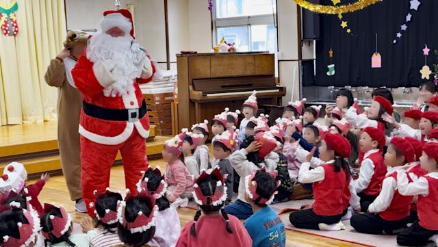 クリスマス会を開催しました(令和7年12月24日)