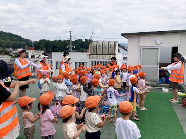 「垂直避難訓練」「プール開き」(6月27日)