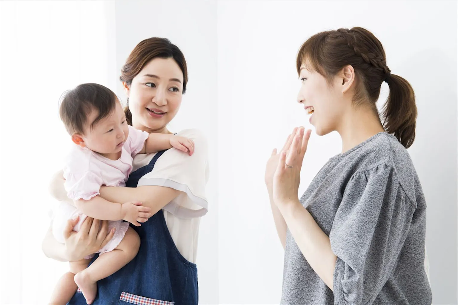 小規模園の看護師さん募集！乳児さんの健康を支えるお仕事です♪