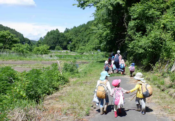 一般社団法人　ちいろばシューレ 認定こども園ちいろばの杜