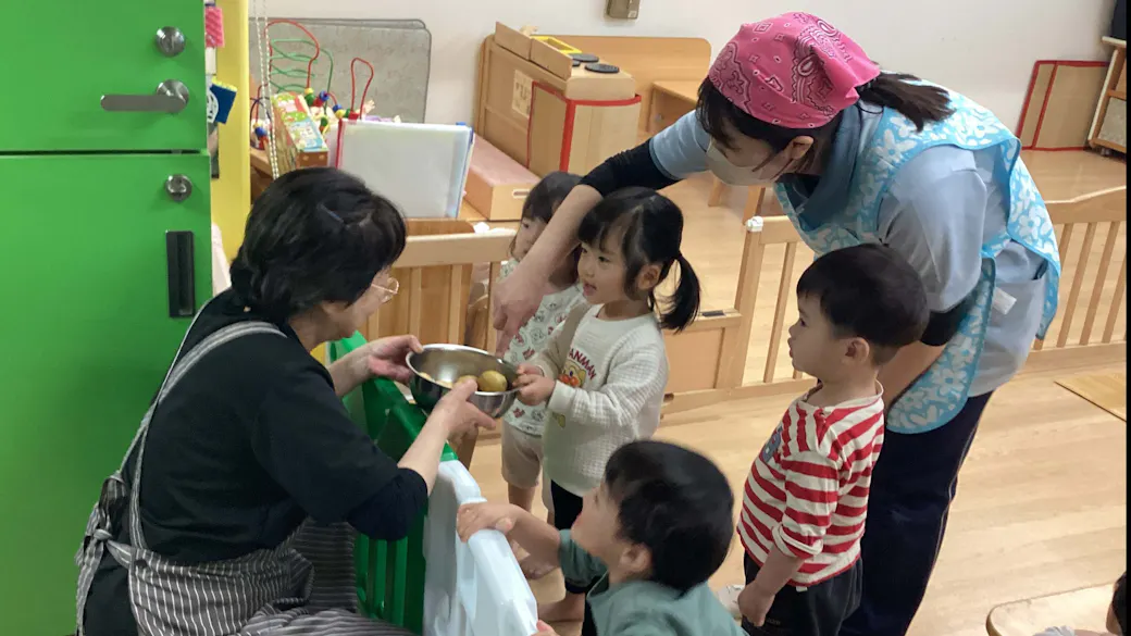 食の大切さを学んでいます