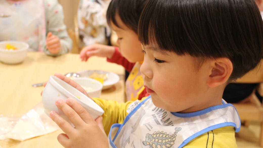 大人が子どものペースに合わせる