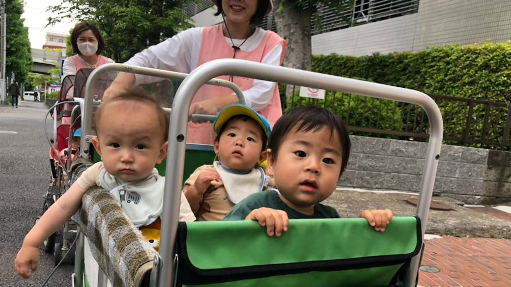 応答的で個別的なまなざしと関わり