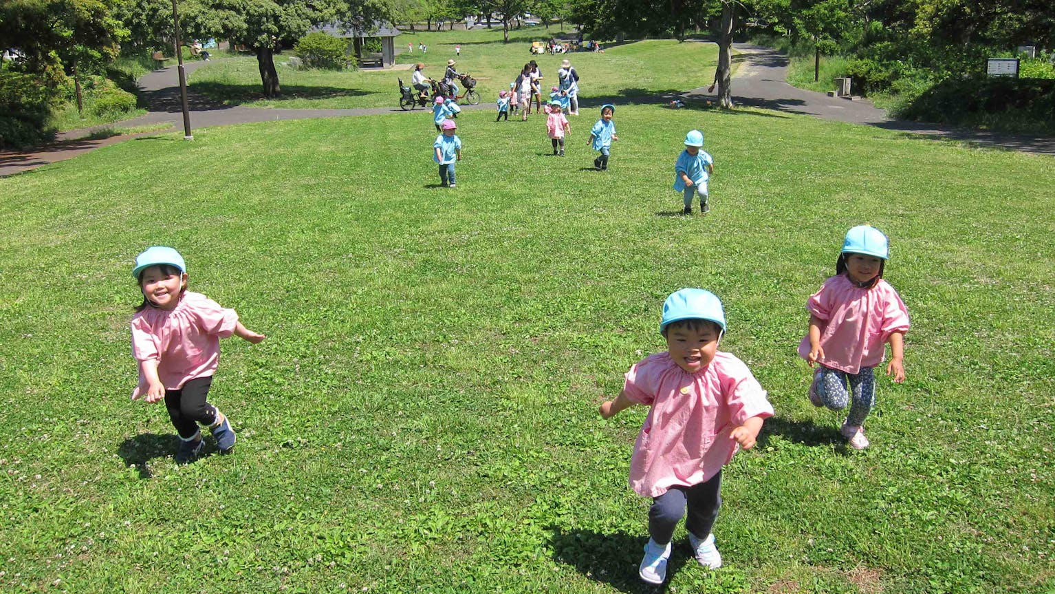 広めの小規模保育園。歩かず通勤らくらく！