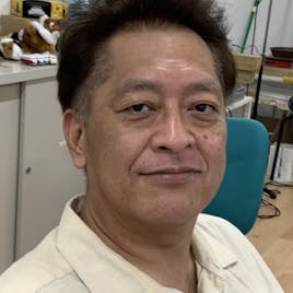 園長・青木賢佳