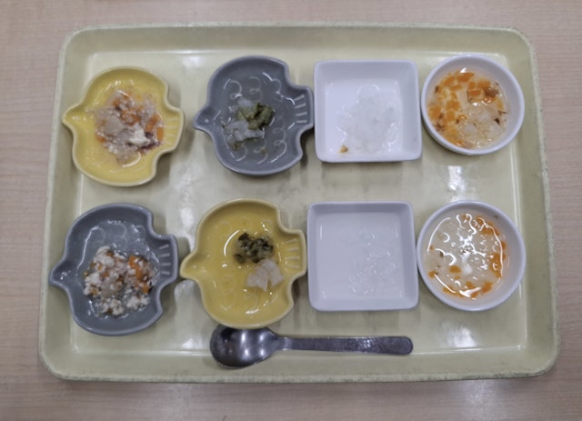 5月 0歳児離乳食をご紹介させていただきます