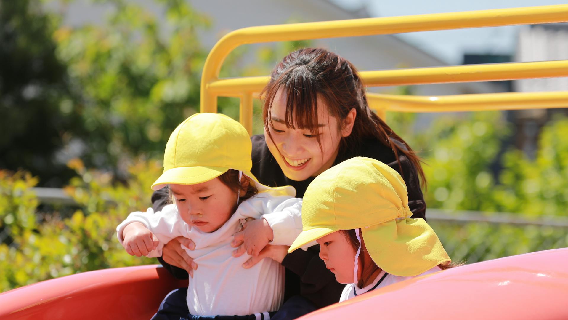 一緒に笑おう、一緒に育とう。一緒に遊べる保育士募集！