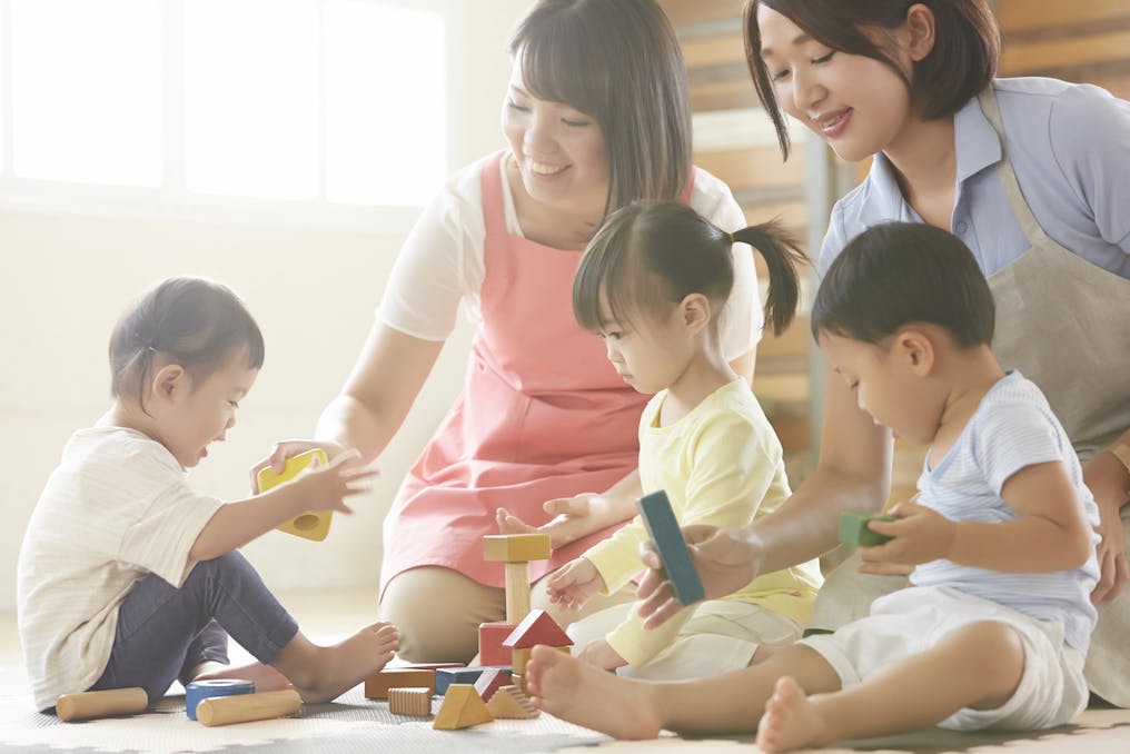 広い園庭と経験豊かな保育士集団