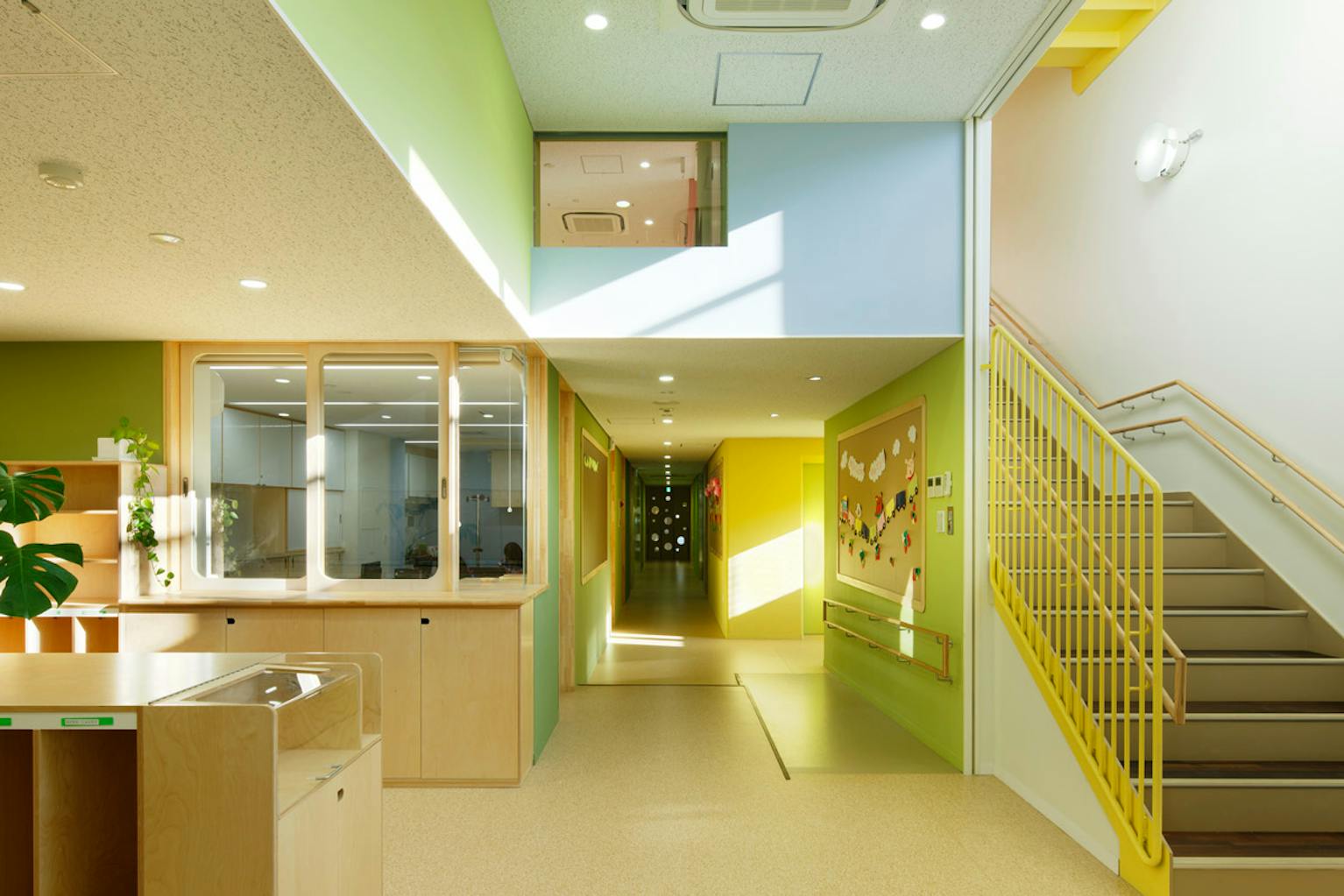 駅近！通勤に便利で残業少なく働きやすい職場です。