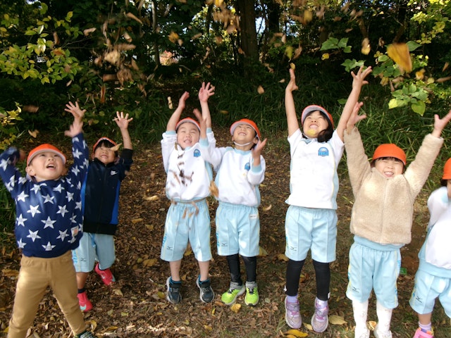 秋の自然のふれあい遊びを行いました！