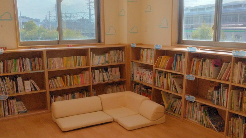 絵本を通じて心を育みます