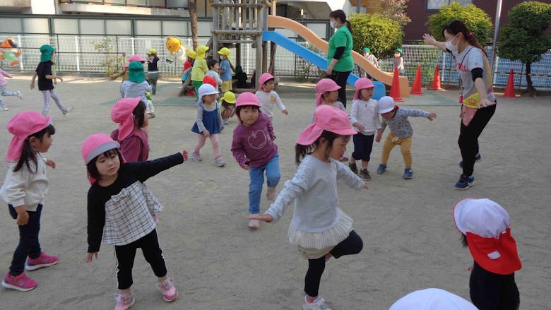 幅広い年齢層の先輩が、しっかりサポートします。