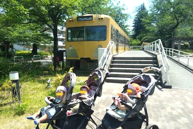 東村山のシンボル「電車図書館」を見に行きました