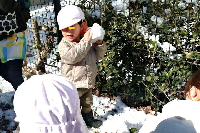昨日の雪がまだ残っていました