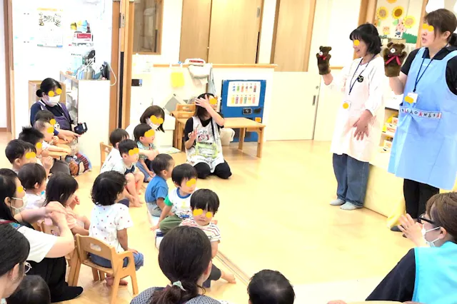 くまボラさんの絵本の読み聞かせ