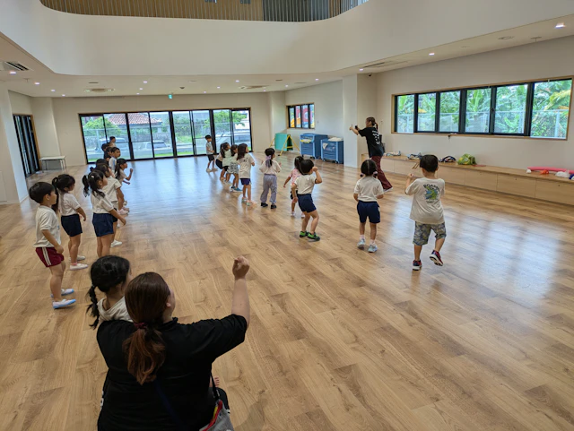 心も体ものびのび、リズムにのって表現！（週１回ダンス）