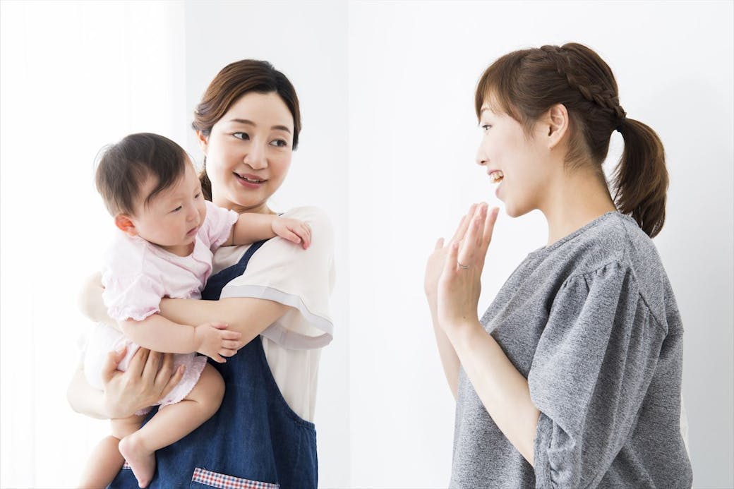 保護者の方と一緒に子どもの成長を見守る保育