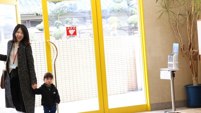 お子様を預けながら勤務出来ます！