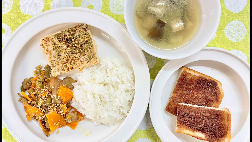 おいしい給食が食べられます！