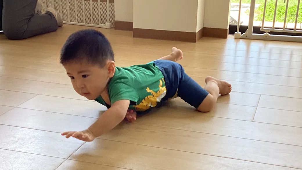 リズム「両生類のはいはい」すごいでしょう？