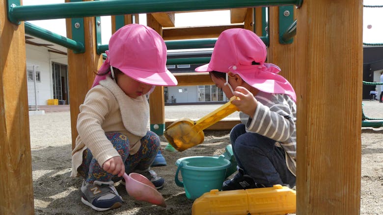 子ども達の「つぼみ」を育てるお仕事です