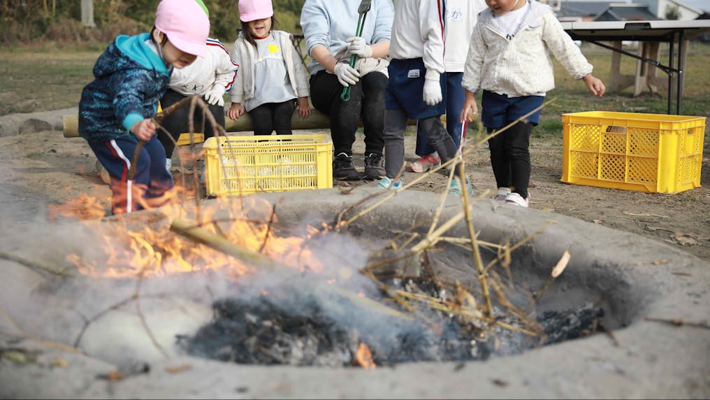 寒い日は、焼き芋やきいも