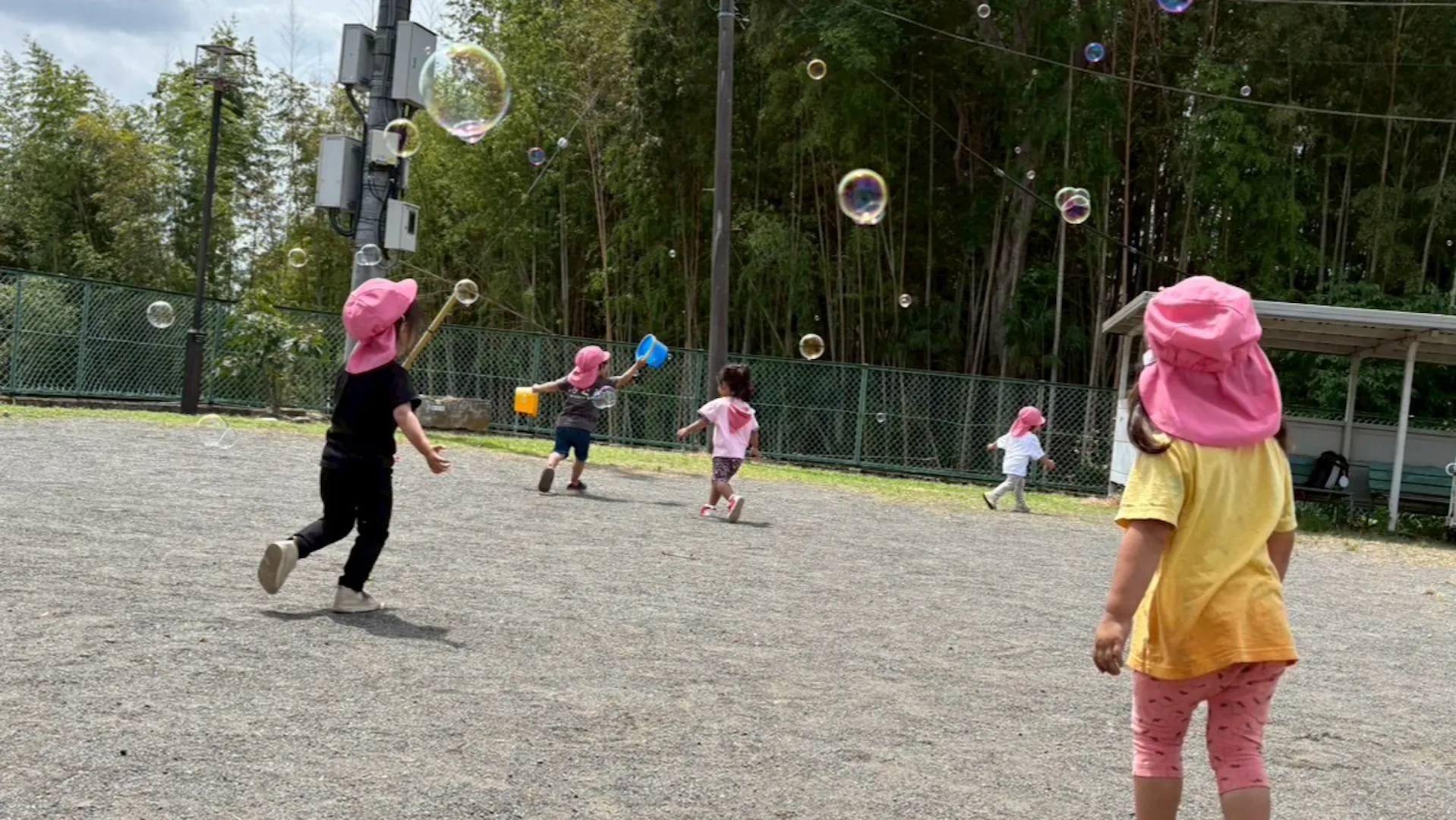 持ち帰りの仕事無し！園児とおもいきり遊んでくれる方募集中