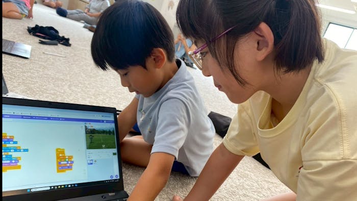 子どもたちと一緒に