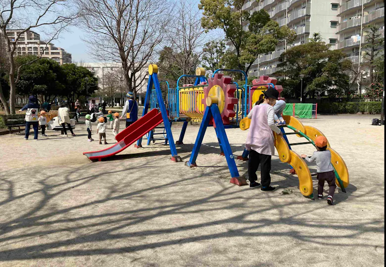 千住あさひ共同保育園