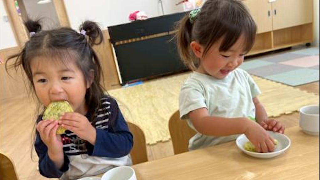 お給食大好き!いっぱい食べて大きくな~れ✨