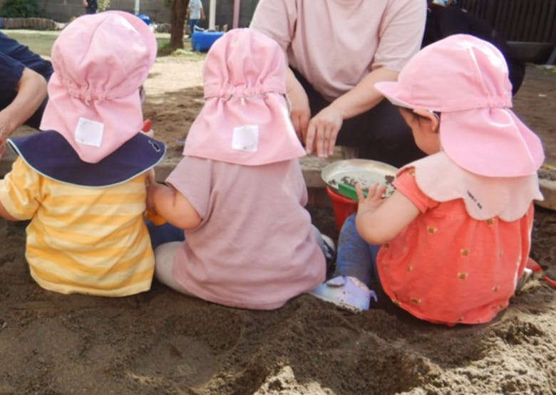 あなたの笑顔と優しさを子どもたちも職員も待っています