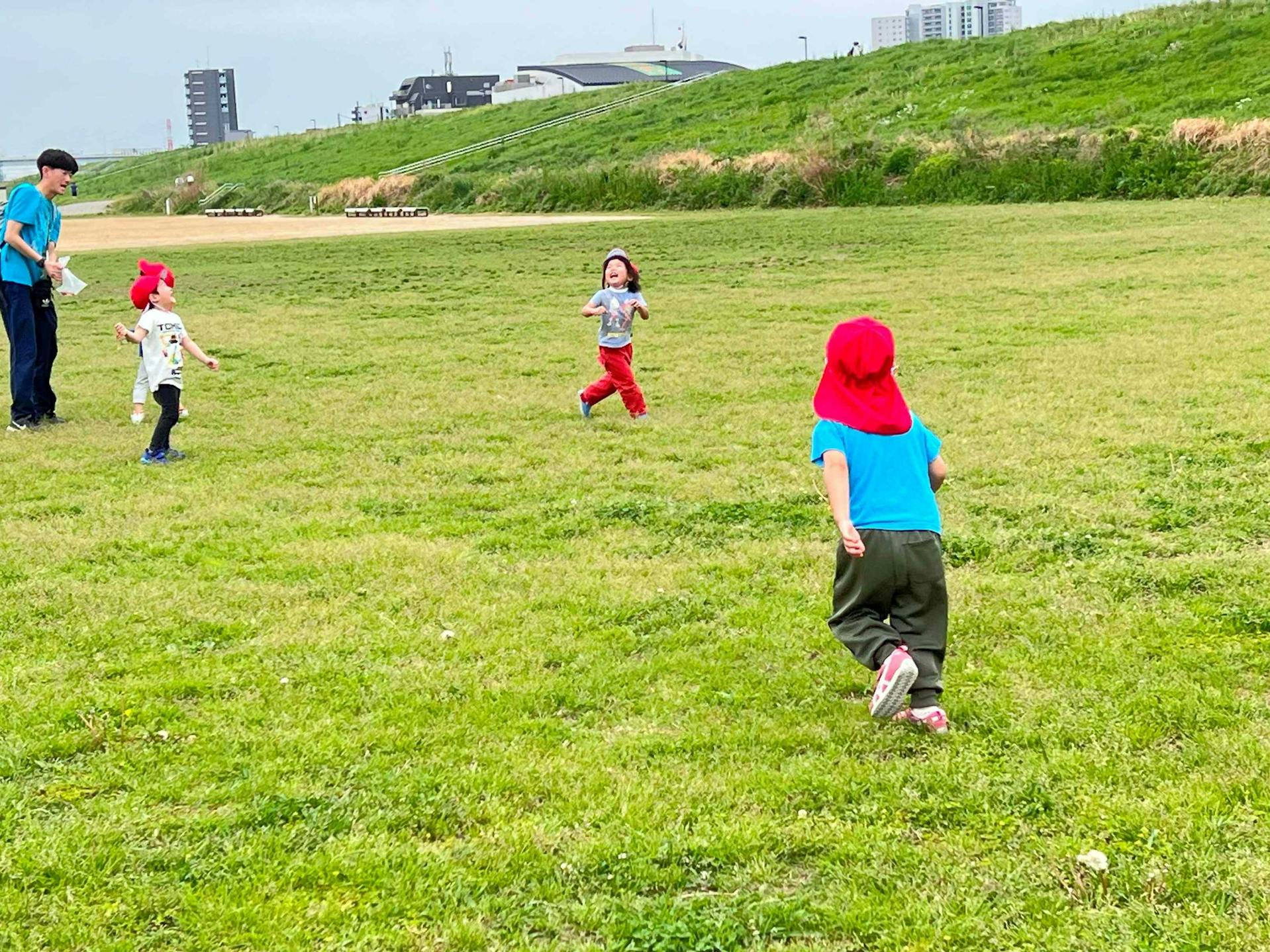 子どもが大好きな先生、募集中♪