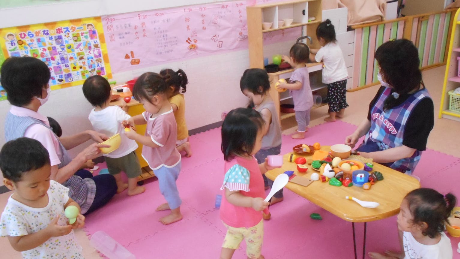 残業が一切ありません♩ 小規模保育園の保育スタッフ