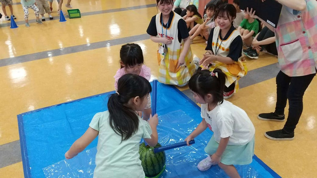 専門学校と連携し、学生と楽しい交流