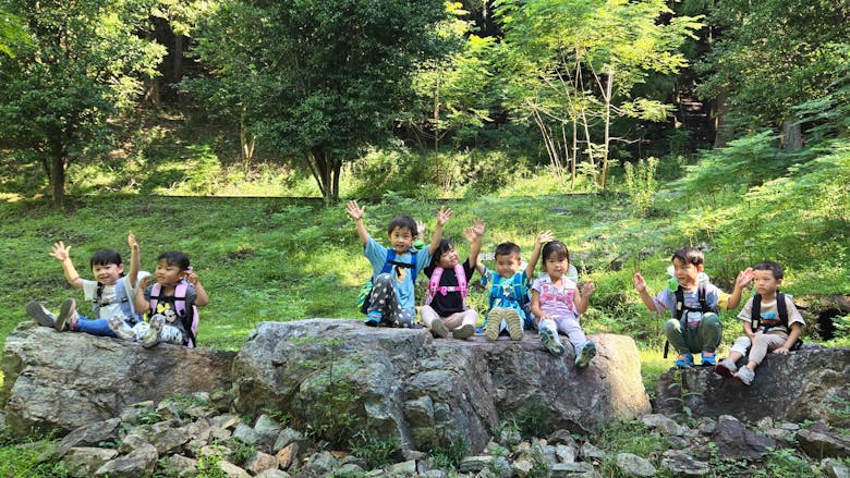 令和7年度9月からの勤務!新築で快適なこども園で保育のお仕事