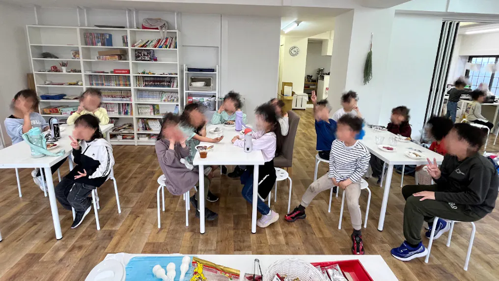 「こどものスタバ」がコンセプトの、カフェのような学童です。