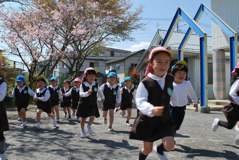 裾野聖母幼稚園　（令和７年４月より認定こども園）