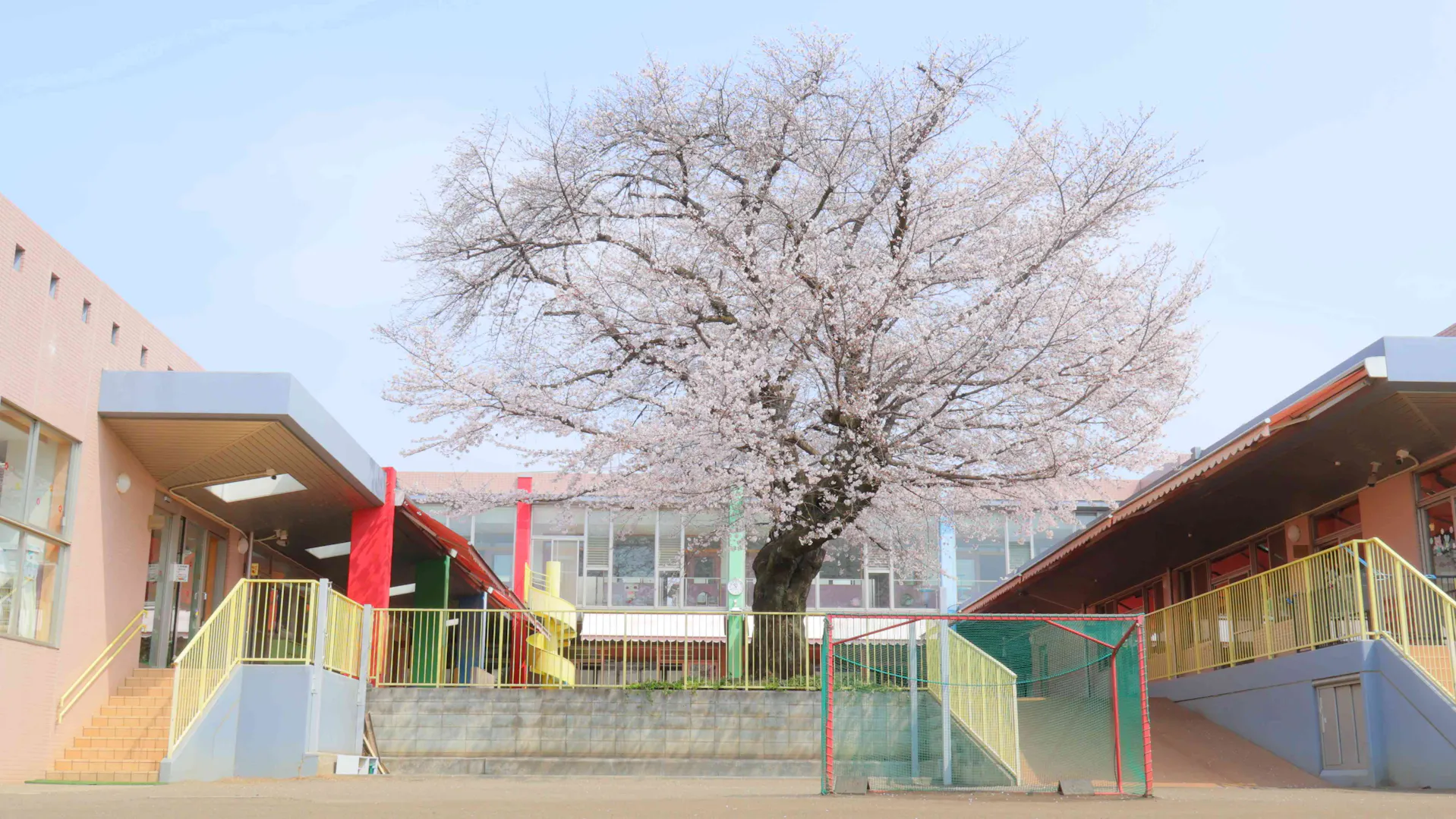 子どもと元気いっぱい遊べる方 募集中！