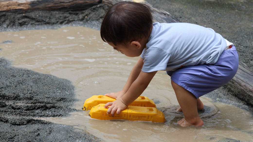子どもの五感を刺激する遊び