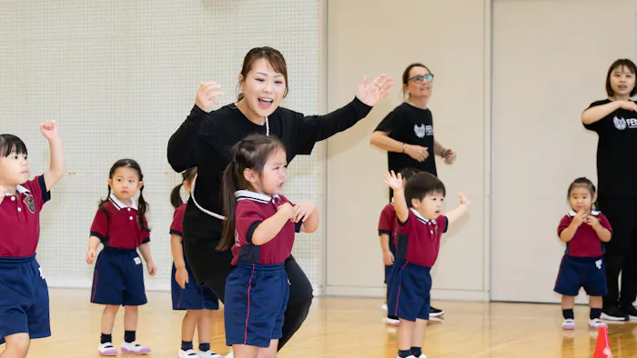 まるで海外！残業０、持ち帰り０、ややこしい上下関係０、