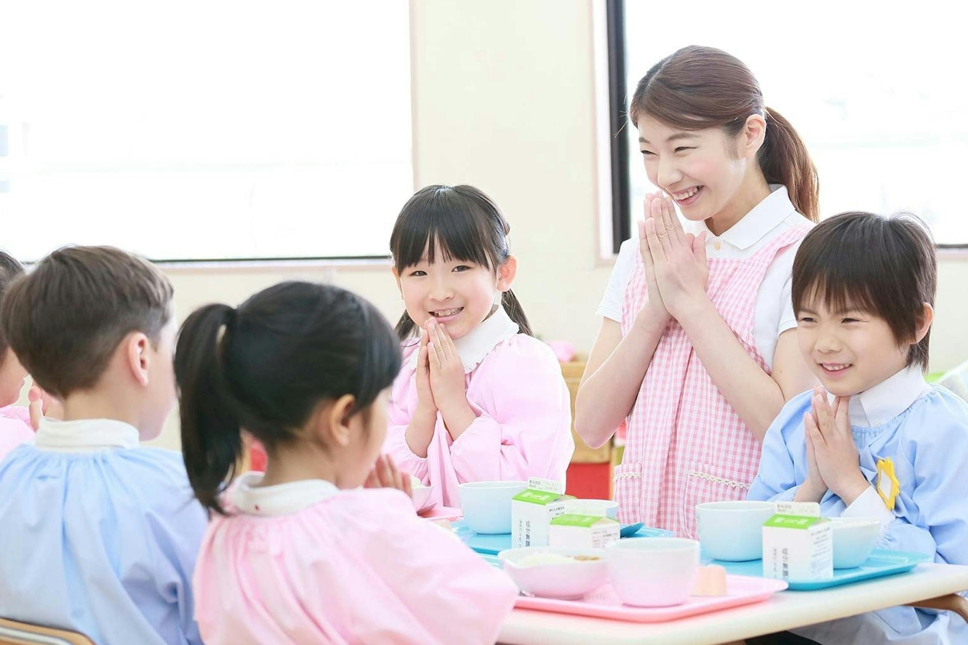 午後からの給食サポートスタッフ募集！