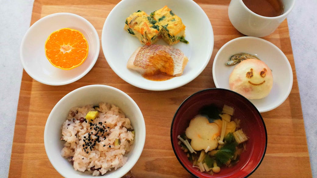 脳や体の発達に欠かせない、安全・安心なこだわりの給食