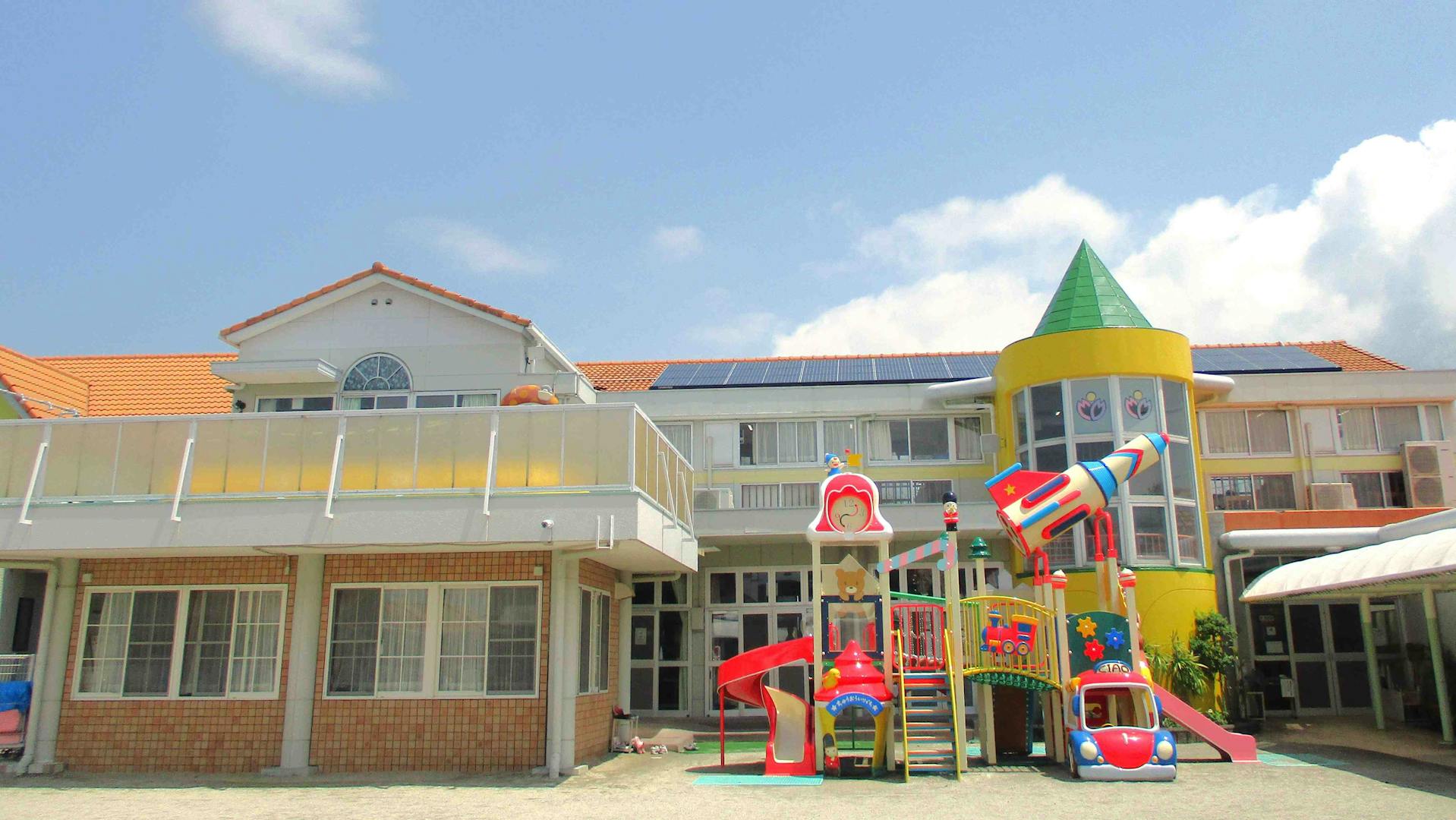 ★保育士・完全週休２日制★プライベートも充実の職場環境！