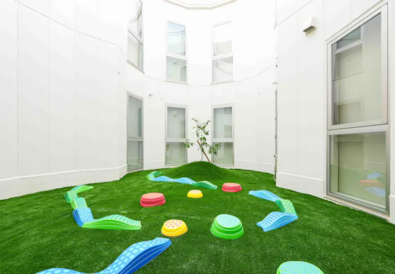 株式会社ポピンズエデュケア ポピンズナーサリースクール神崎川