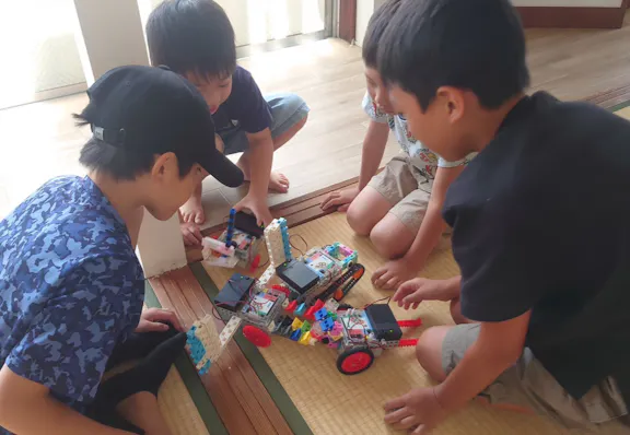 あたらす未来ラボ